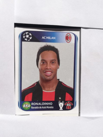 FUTBAL - CHAMPIONS LEAGUE 2010 RONALDINHO AC MILAN